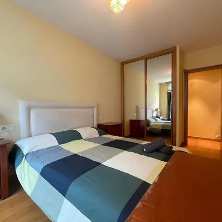 Apartment En A 200m De La Playa Ribeira