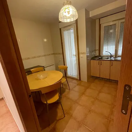 Apartment En A 200m De La Playa Ribeira